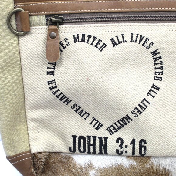 Bible Cowhide John 3:16 Carrying Bag w/Adjustable Shoulder Strap & Zip Pockets - Picture 2 of 7